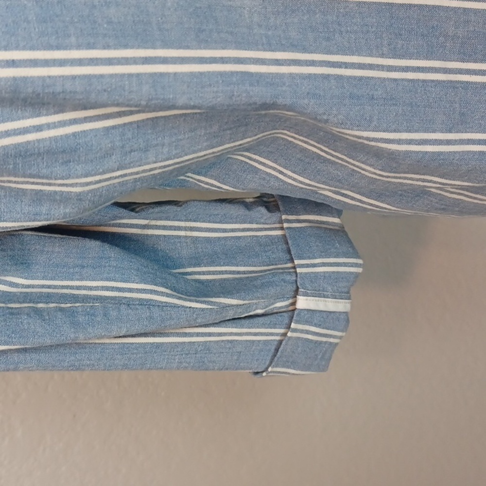 Chico's Striped Blazer Size 2 - Picture 5 of 10